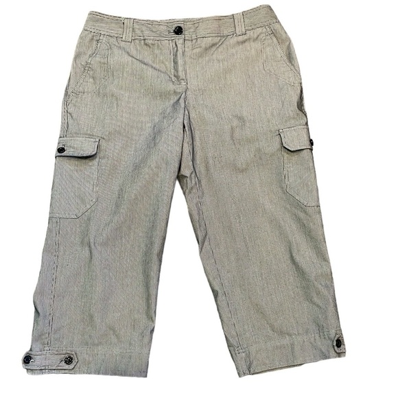 IZOD Pinstripe Cargo Capri Pants - Picture 1 of 9